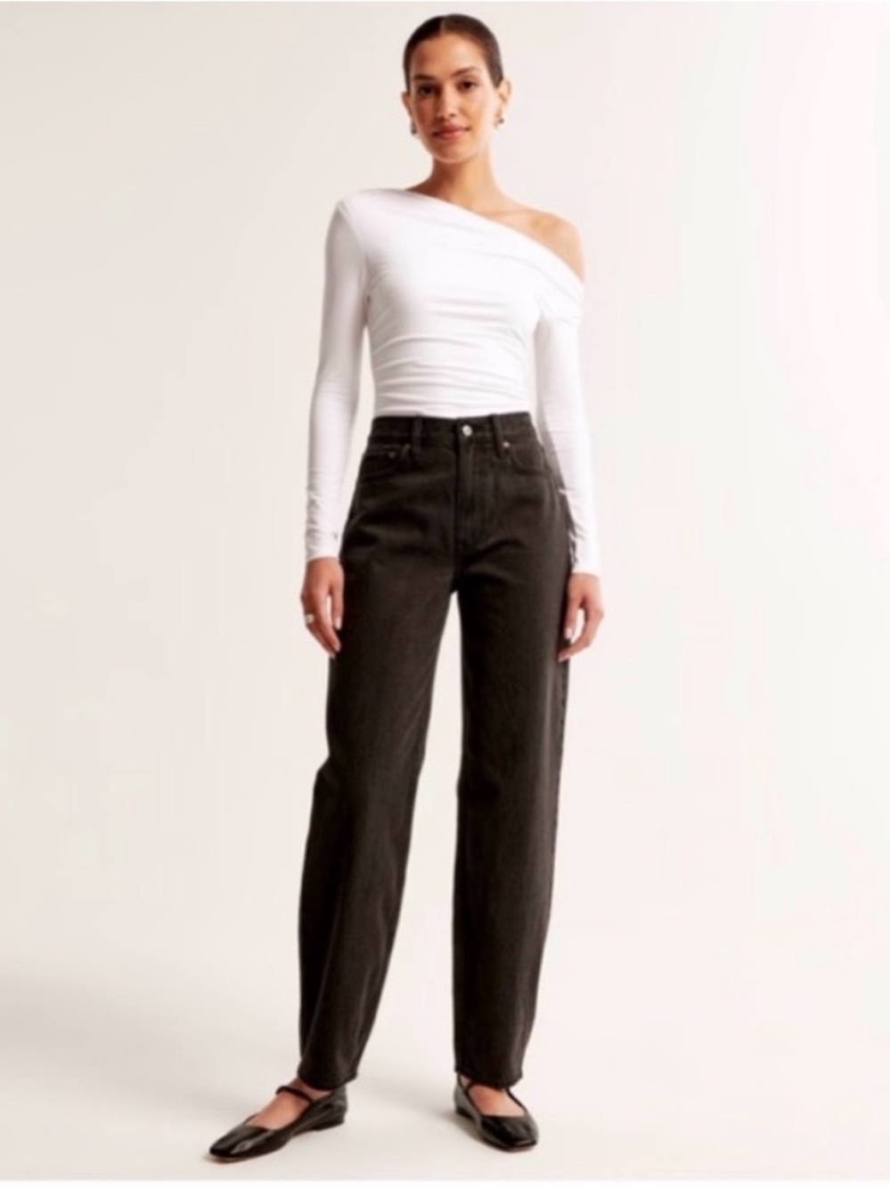 Abercrombie & Fitch Curve Love High Rise Tapered Loose Jean